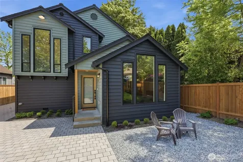 12562 17th Avenue NE Seattle WA 98125