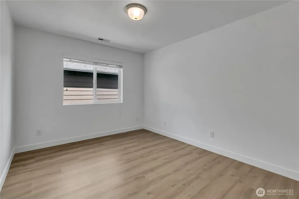 2106 E 45th Court Tacoma WA 98404