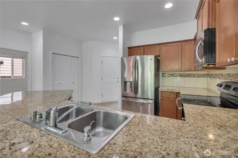 2106 E 45th Court Tacoma WA 98404