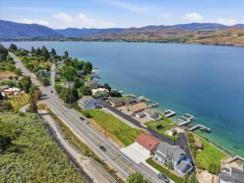 1496 S Lakeshore Road Chelan WA 98816