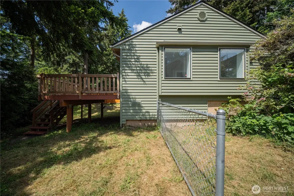 24251 26th Place S Des Moines WA 98198