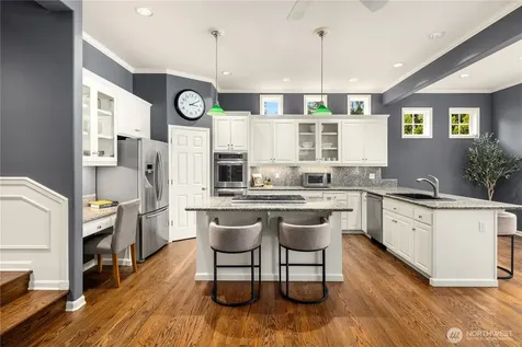 21827 SE 20th Street Sammamish WA 98075