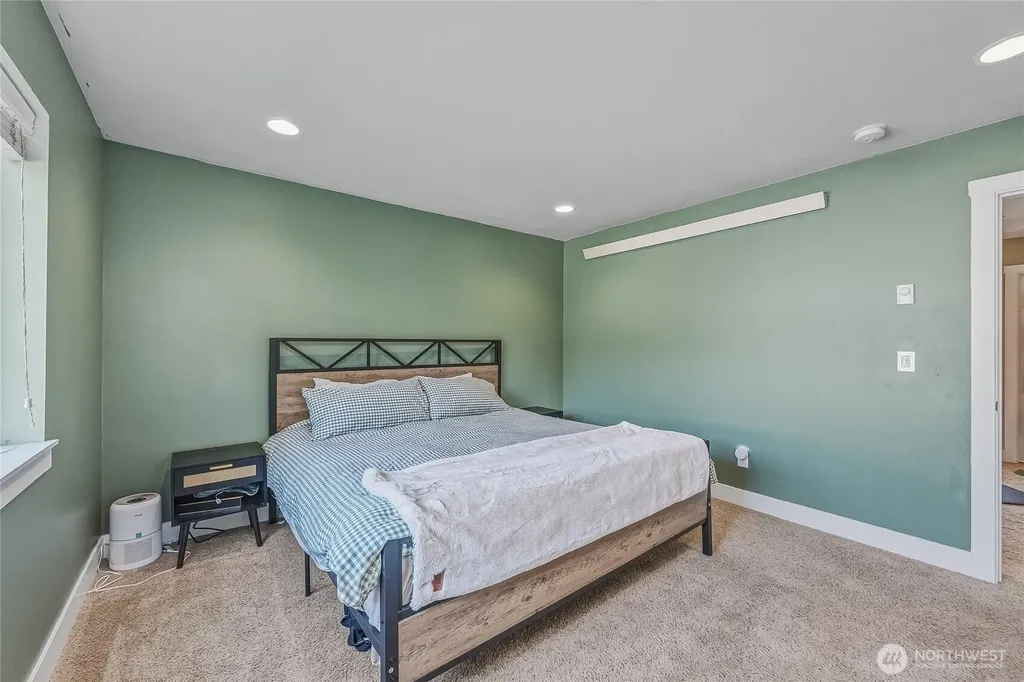 4662 Alderson Road Blaine WA 98230