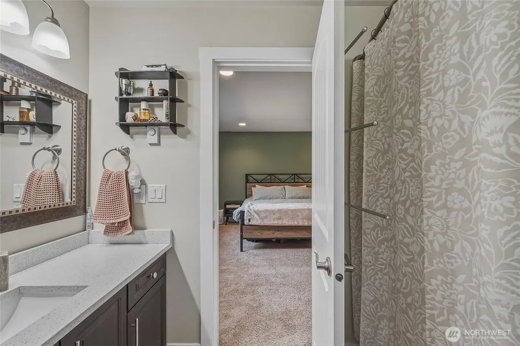 4662 Alderson Road Blaine WA 98230