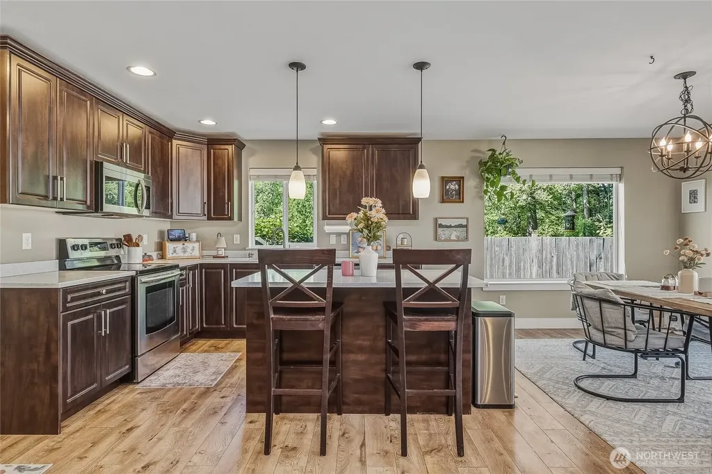 4662 Alderson Road Blaine WA 98230