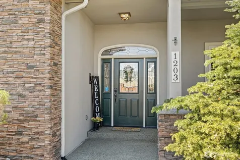 1203 N Canterbury Drive Ellensburg WA 98926