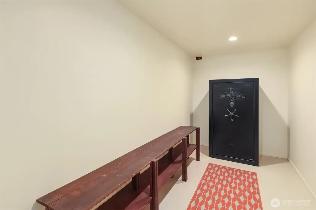 3600 86th Avenue SE Mercer Island WA 98040