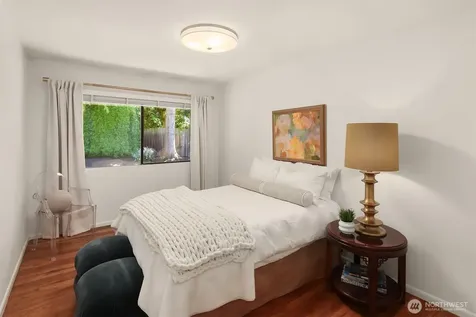 3600 86th Avenue SE Mercer Island WA 98040