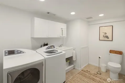 3600 86th Avenue SE Mercer Island WA 98040