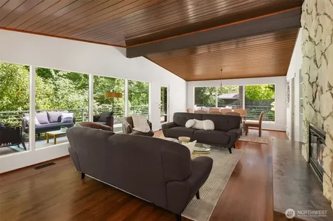 3600 86th Avenue SE Mercer Island WA 98040