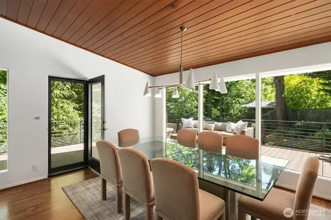 3600 86th Avenue SE Mercer Island WA 98040