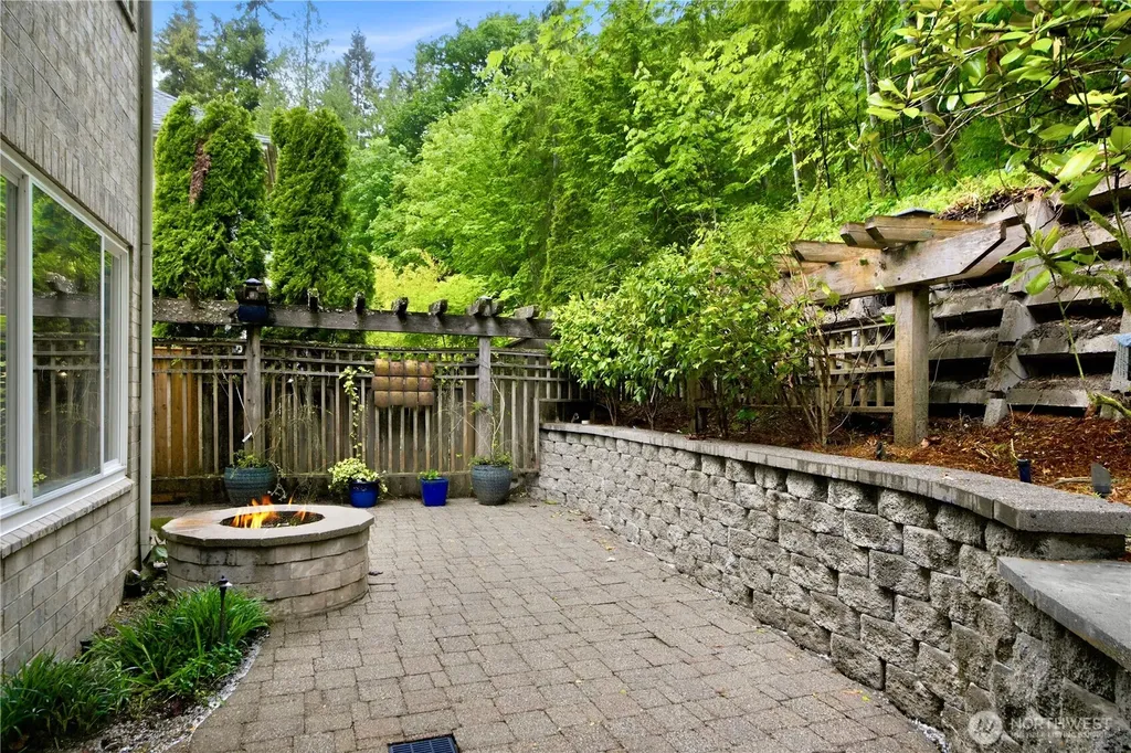 3028 173rd Court NE Redmond WA 98052