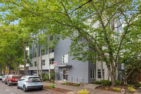 7600 Greenwood Avenue N Seattle WA 98103