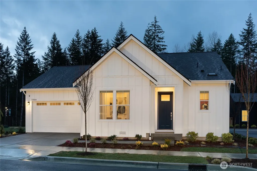 34026 Buckeye Avenue SE Black Diamond WA 98010
