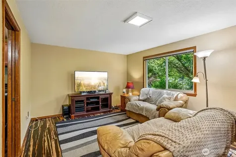 3804 75th Avenue Ct NW Gig Harbor WA 98335