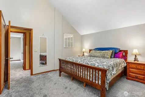 3804 75th Avenue Ct NW Gig Harbor WA 98335