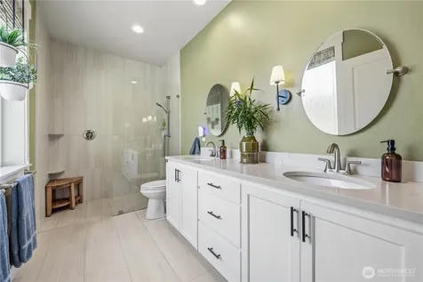 219 Pershing Circle Wenatchee WA 98801