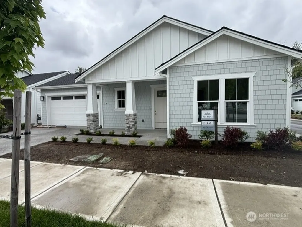 34031 Buckeye Avenue SE Black Diamond WA 98010