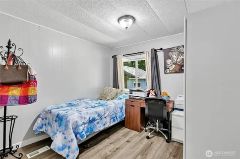 2005 39th Avenue Ct SE Puyallup WA 98374