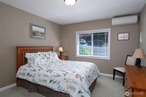 23086 Buchanan Street Mount Vernon WA 98273