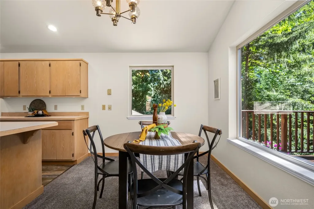 6 Inglewood Place Bellingham WA 98229