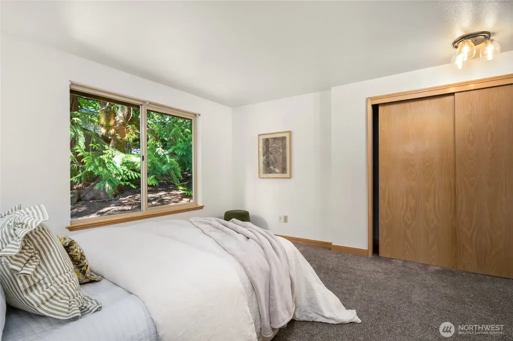 6 Inglewood Place Bellingham WA 98229