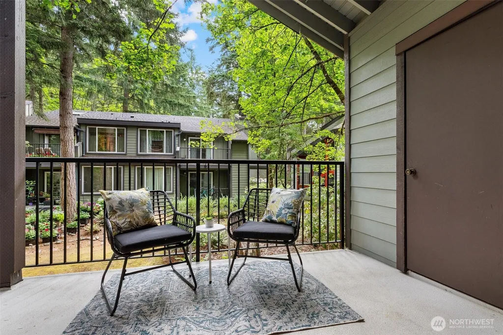 14415 NE 30th Place Bellevue WA 98007