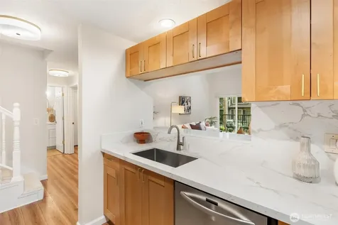 14415 NE 30th Place Bellevue WA 98007
