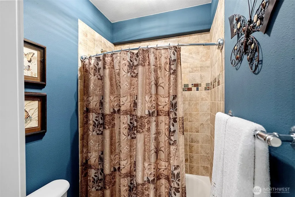 32929 134th Court SE Auburn WA 98092