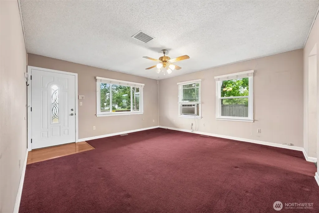 5801 S Pine Street Tacoma WA 98409