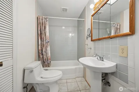 5801 S Pine Street Tacoma WA 98409