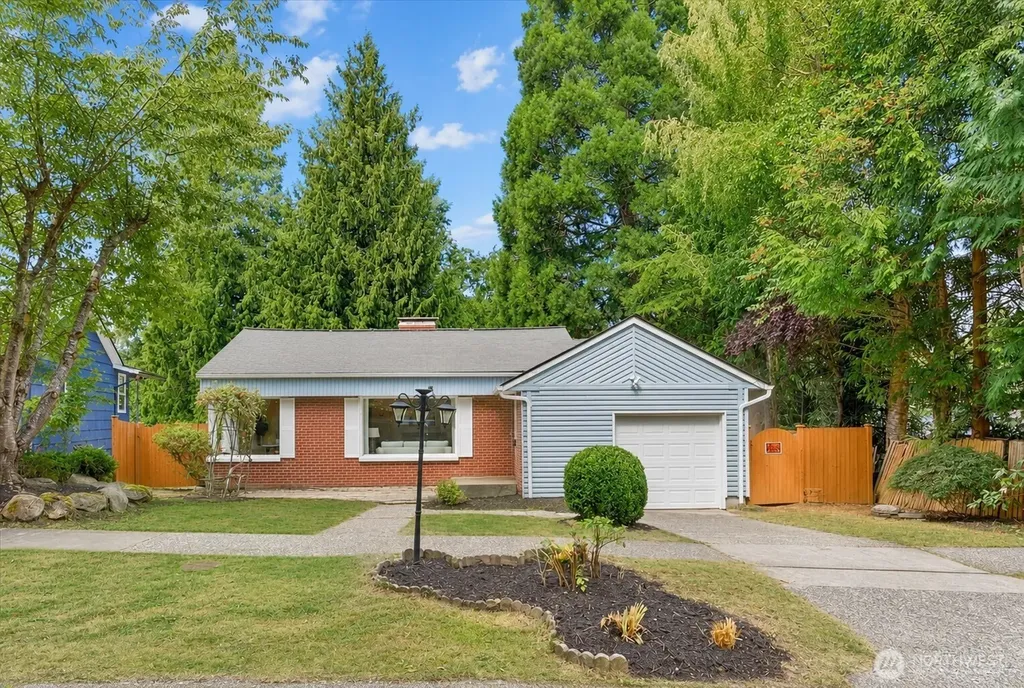 4076 NE 87th Street Seattle WA 98115