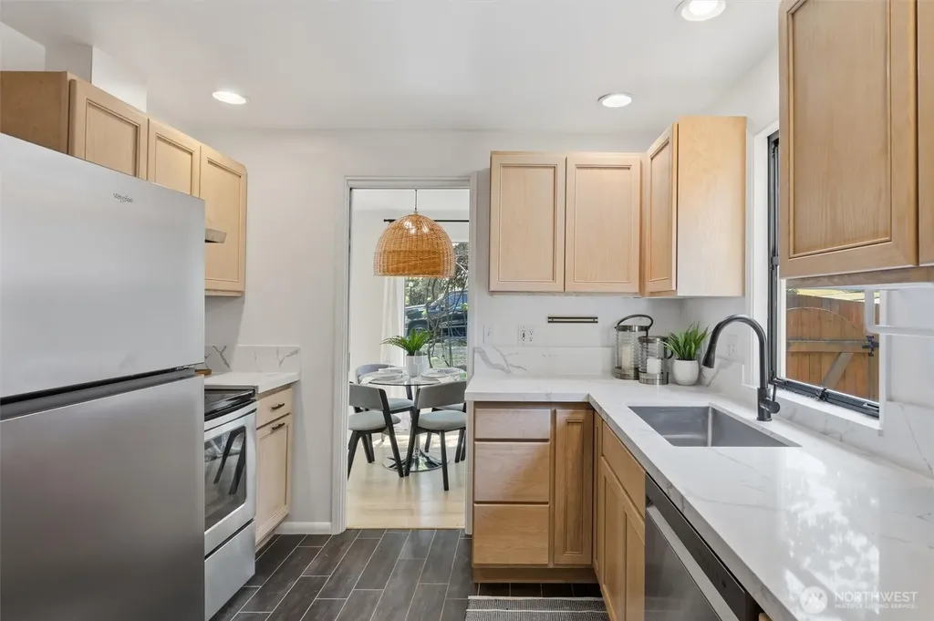 4076 NE 87th Street Seattle WA 98115