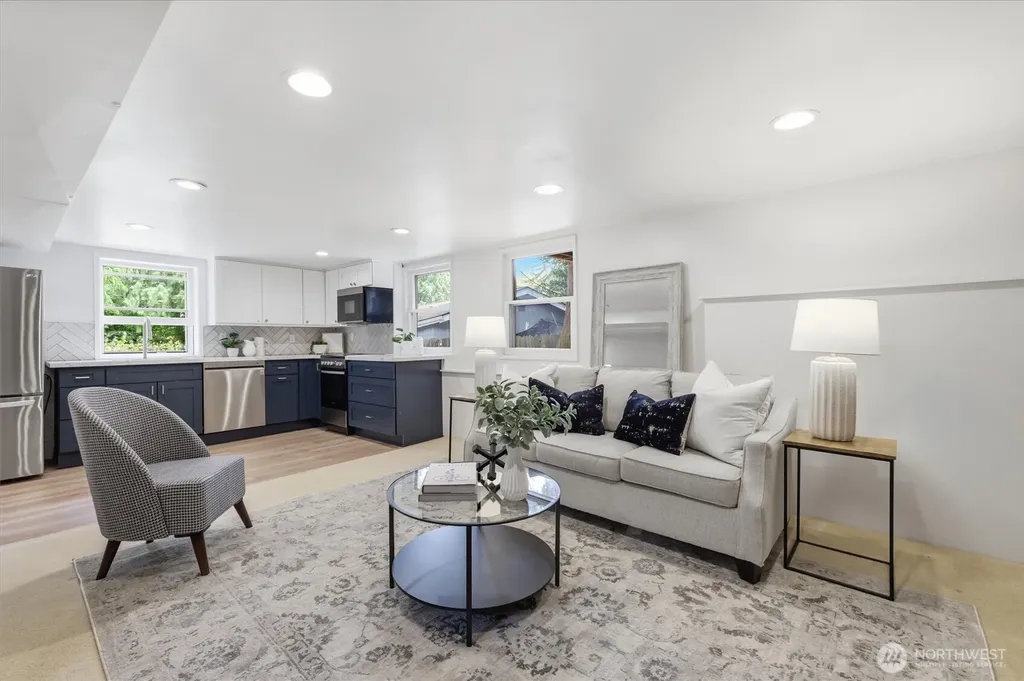 4076 NE 87th Street Seattle WA 98115