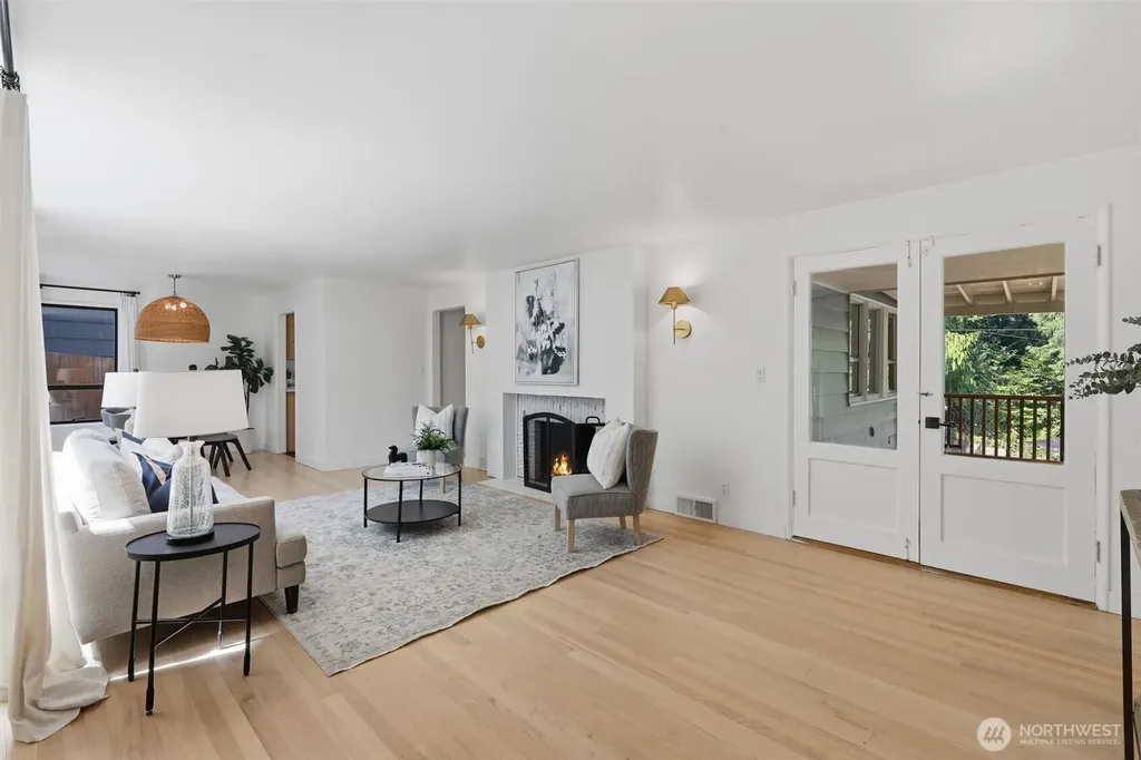 4076 NE 87th Street Seattle WA 98115