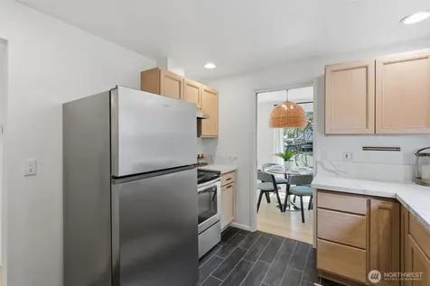 4076 NE 87th Street Seattle WA 98115