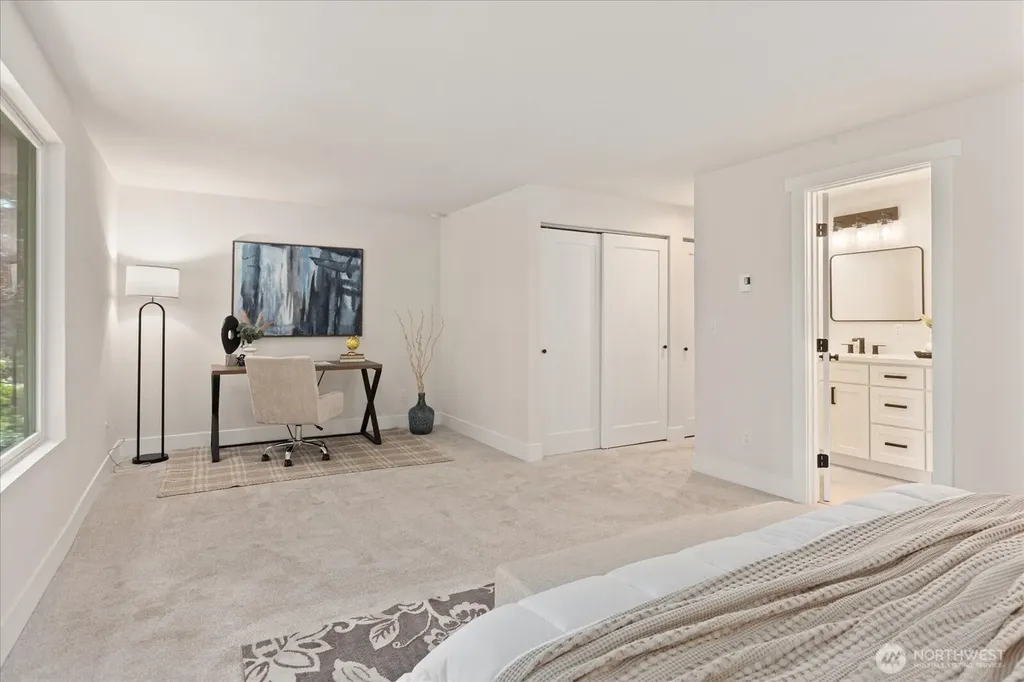 1035 156th Avenue NE Bellevue WA 98007