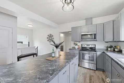 2117 Lombard Avenue Everett WA 98201