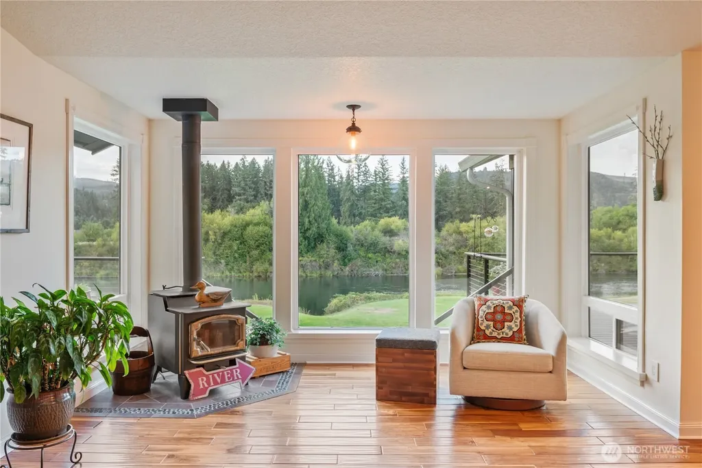 3004 Blue Heron Drive Woodland WA 98674