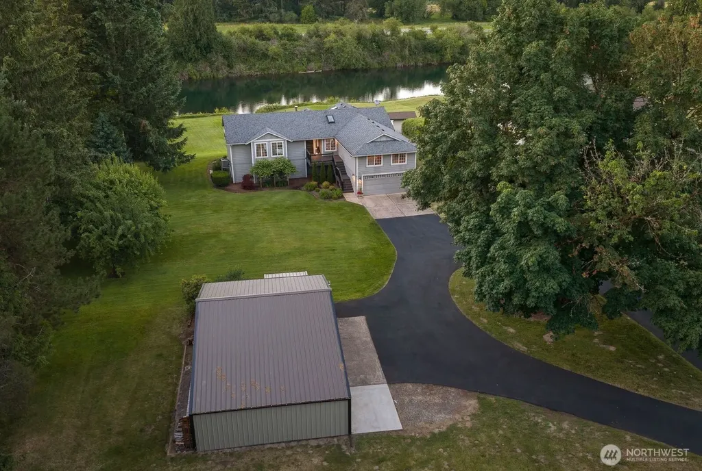 3004 Blue Heron Drive Woodland WA 98674