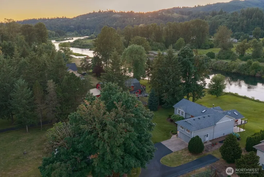 3004 Blue Heron Drive Woodland WA 98674
