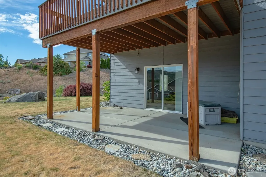 2840 Akamai Way East Wenatchee WA 98801