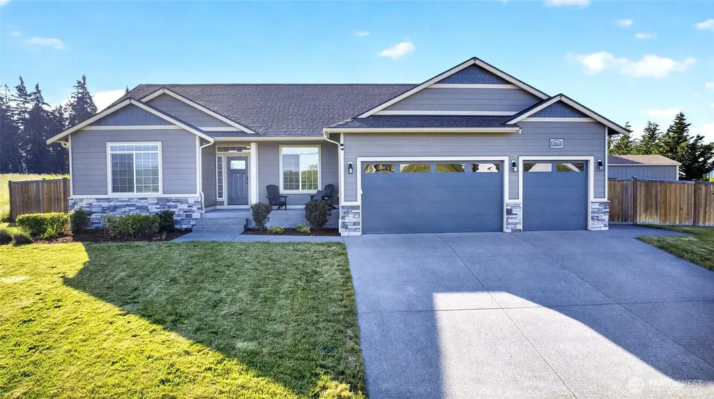 12111 Maxvale Hill Court SE Yelm WA 98597