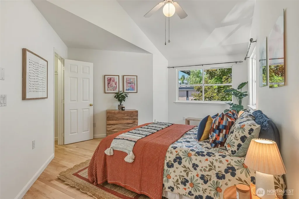 6551 5th Avenue NE Seattle WA 98115