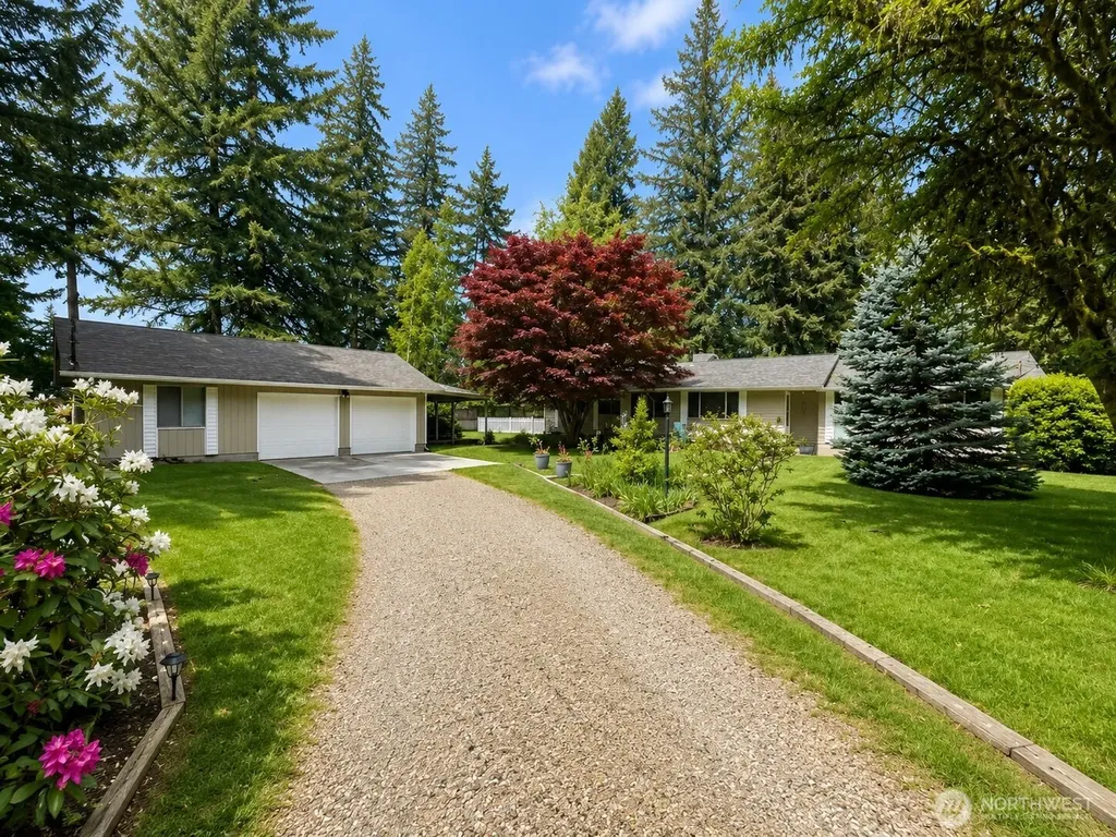 11210 133rd Avenue SE Rainier WA 98576