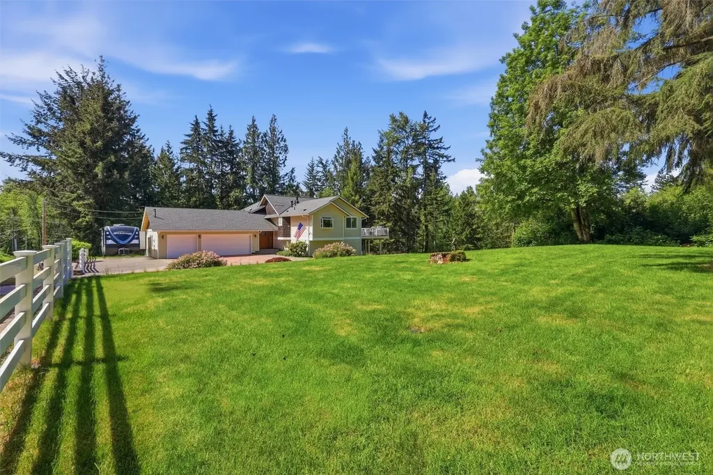 19310 95th Avenue NE Arlington WA 98223