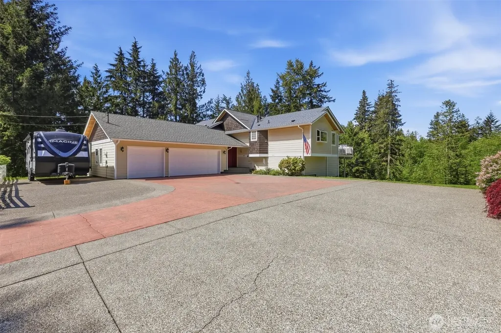 19310 95th Avenue NE Arlington WA 98223