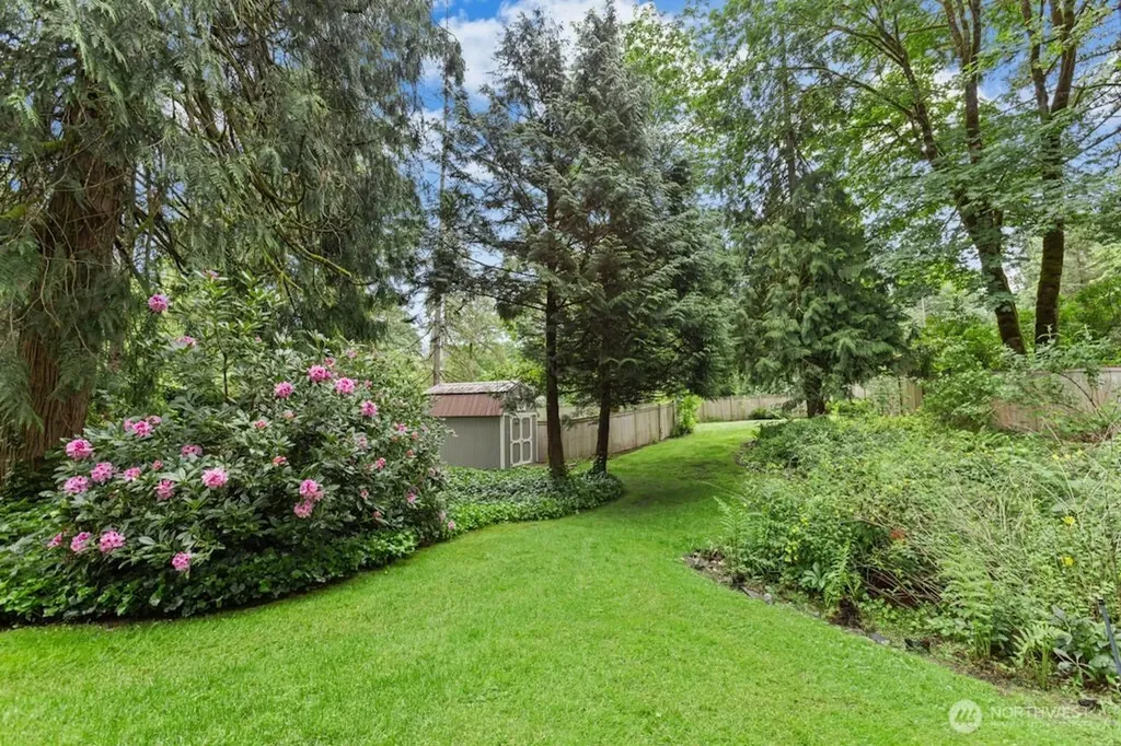 33045 NE 43rd Place Carnation WA 98014