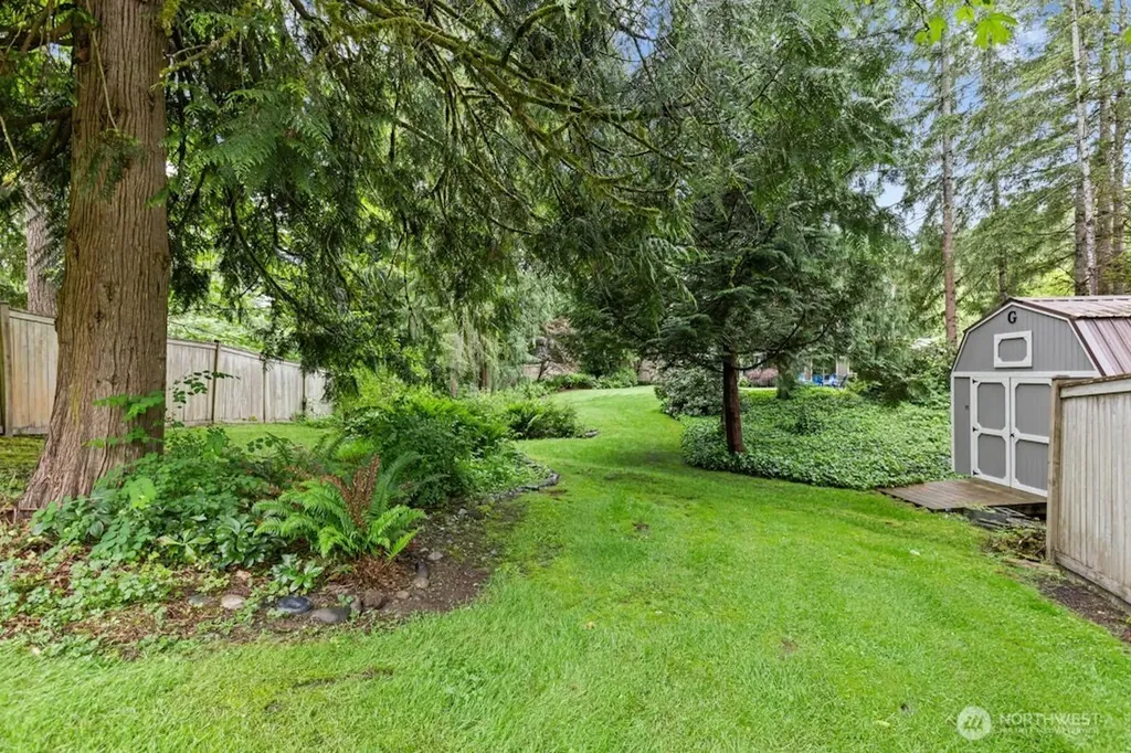 33045 NE 43rd Place Carnation WA 98014