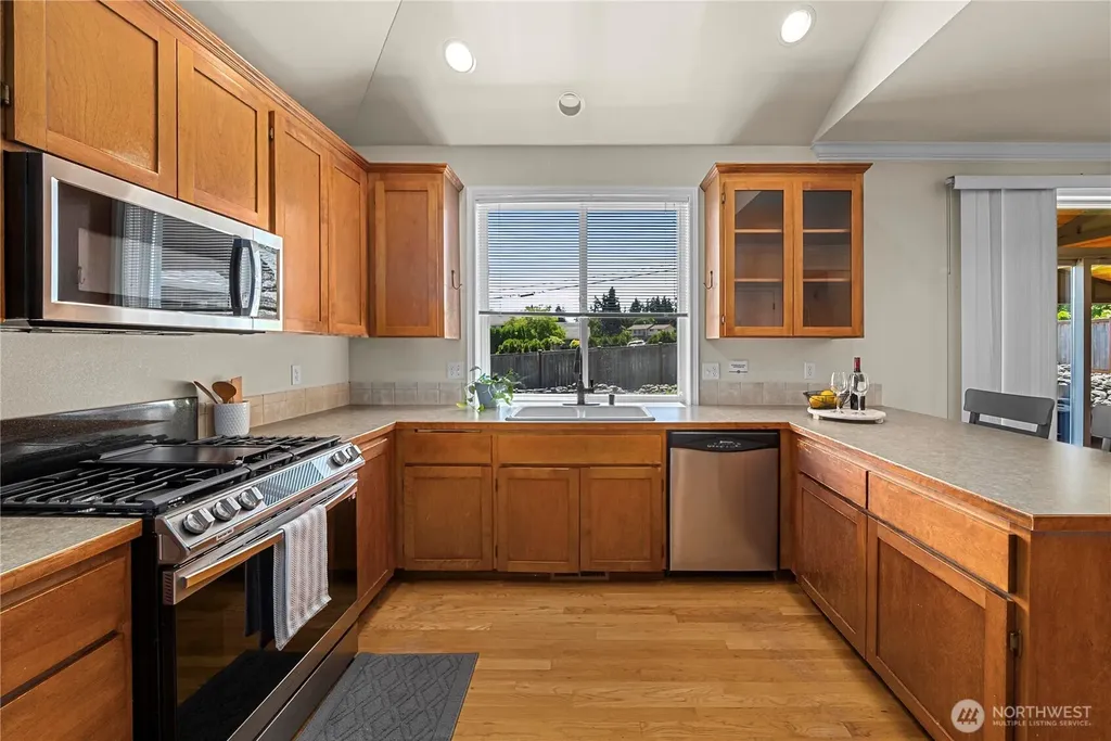 6908 83rd Street Ct E Puyallup WA 98371